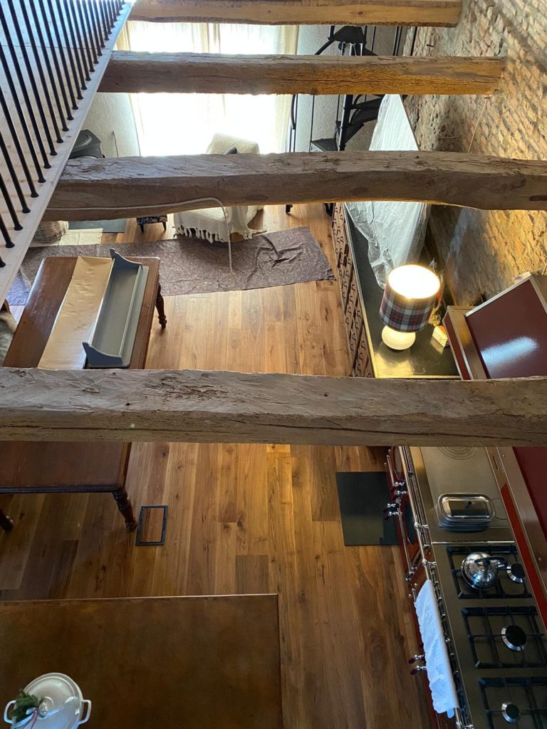 parquet-scuro-min
